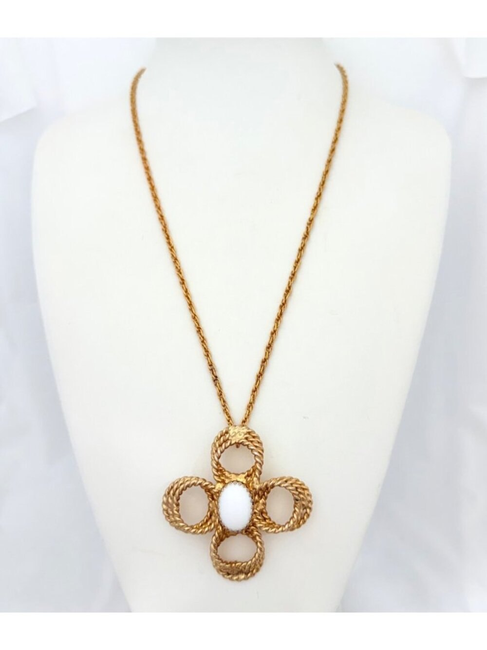 Vintage Signed Hobe Gold-Tone Rope Chain Necklace with Oval White Cabochon 24"
